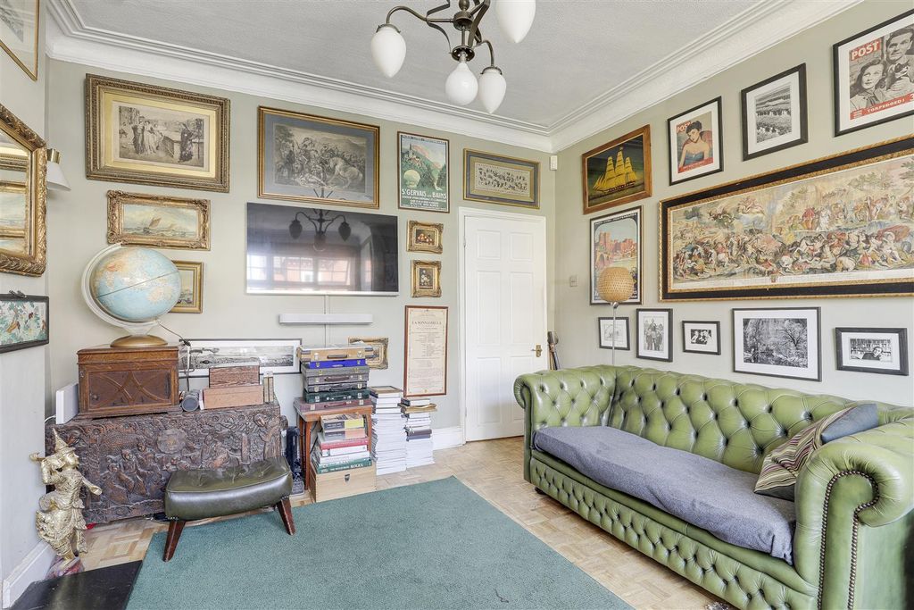 Property photo 2 of 20 27.Jpg