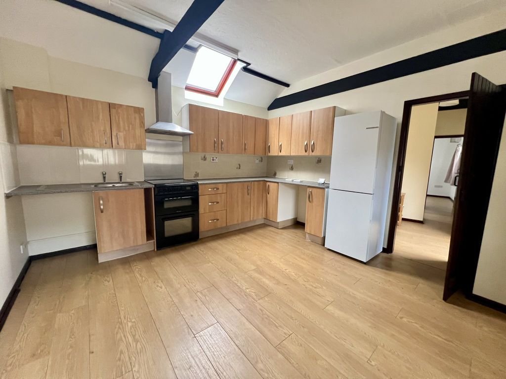 Property photo 2 of 6 Img_5116
