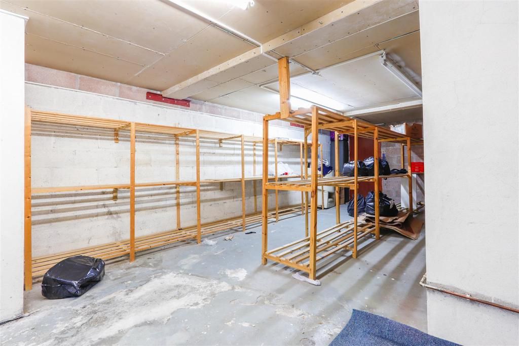 Property photo 3 of 4 Photo 4