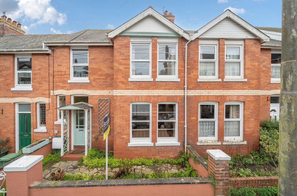 Property photo 1 of 18 Front Of Property