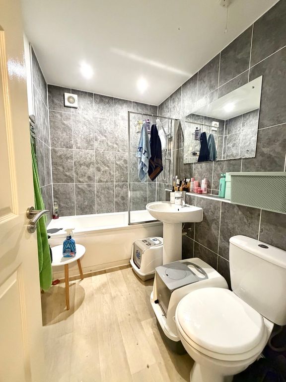 Property photo 2 of 7 Photo 18