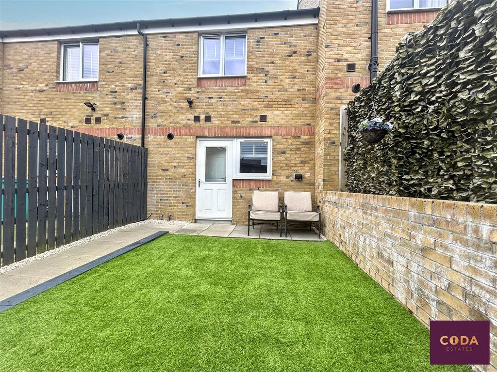 Property photo 2 of 14 Img_0898 1.Jpg