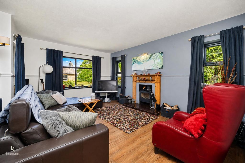 Property photo 2 of 50 1.Jpg