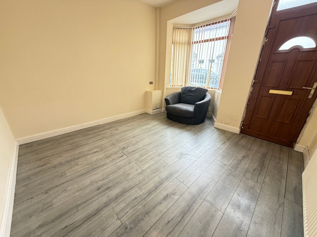 Property photo 2 of 15 Image