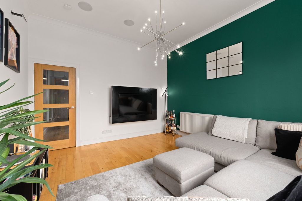 Additional image 17 of 2 bed maisonette for sale162 South Mid Street, Bathgate, West Lothian EH48