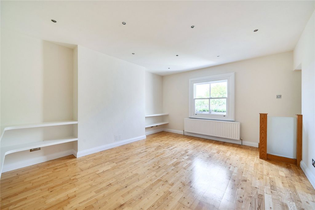 Property photo 2 of 10 Picture No. 01