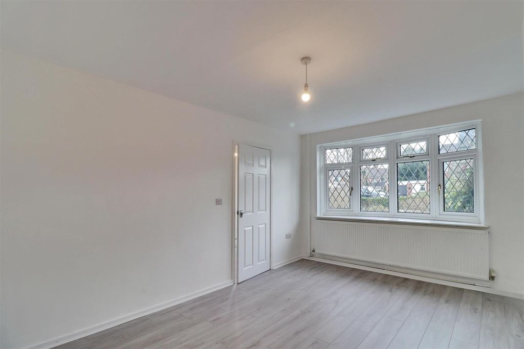 Property photo 3 of 12 User_Edited_Photo-dc1572De_User-Edited-A3Ad5654-06