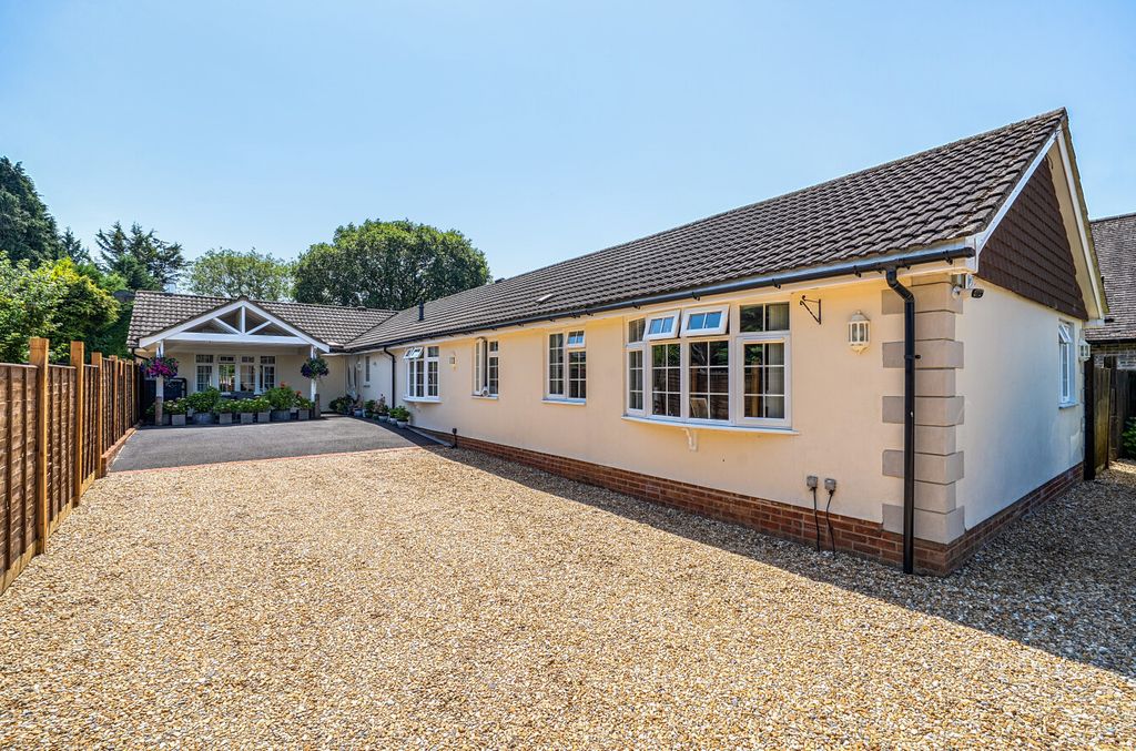 Property photo 1 of 23 1480701-30-6A392A...