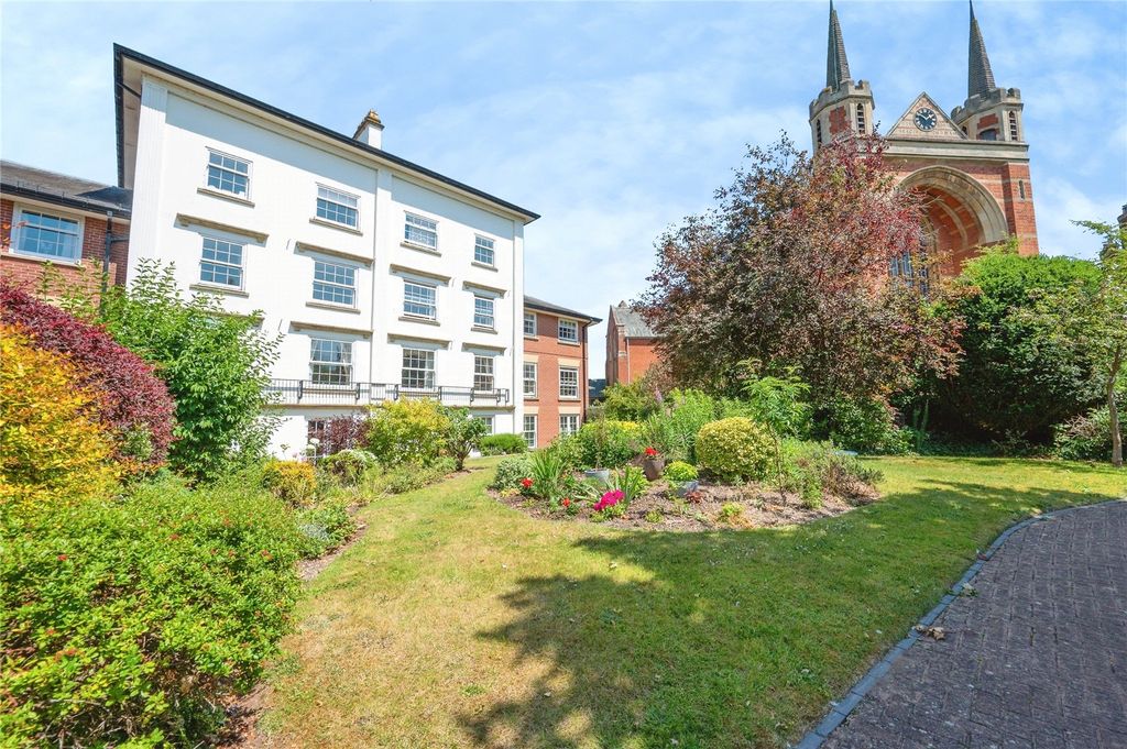 Property photo 3 of 13 Picture No. 15