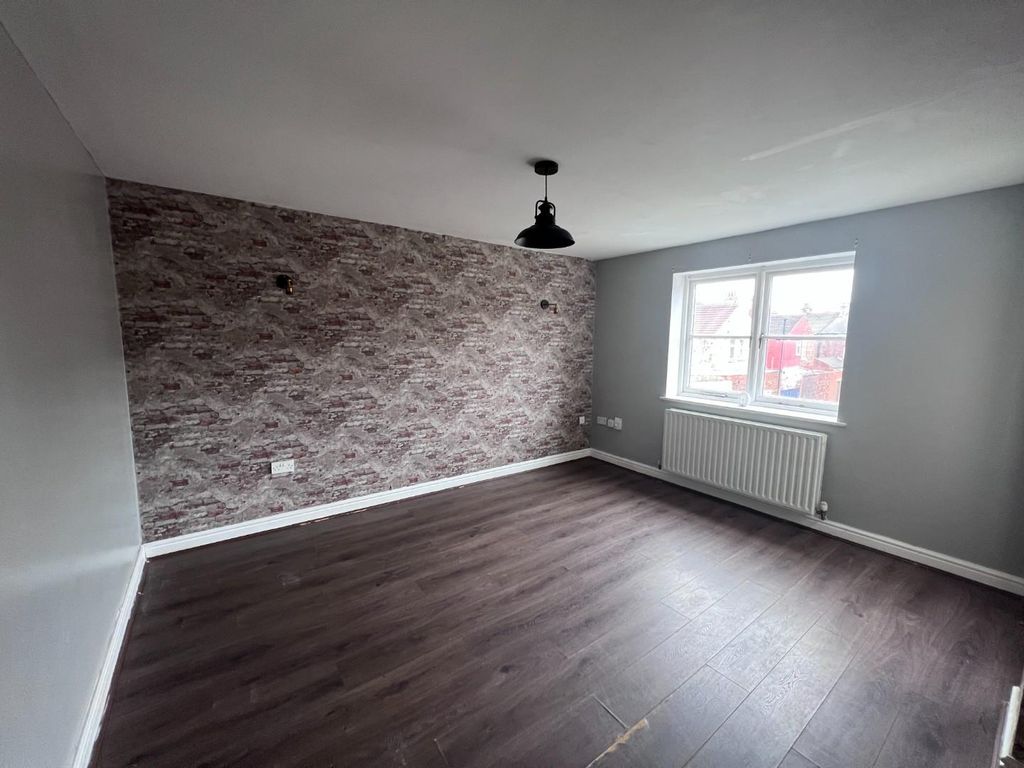 Property photo 3 of 12 Img_4510.Jpg