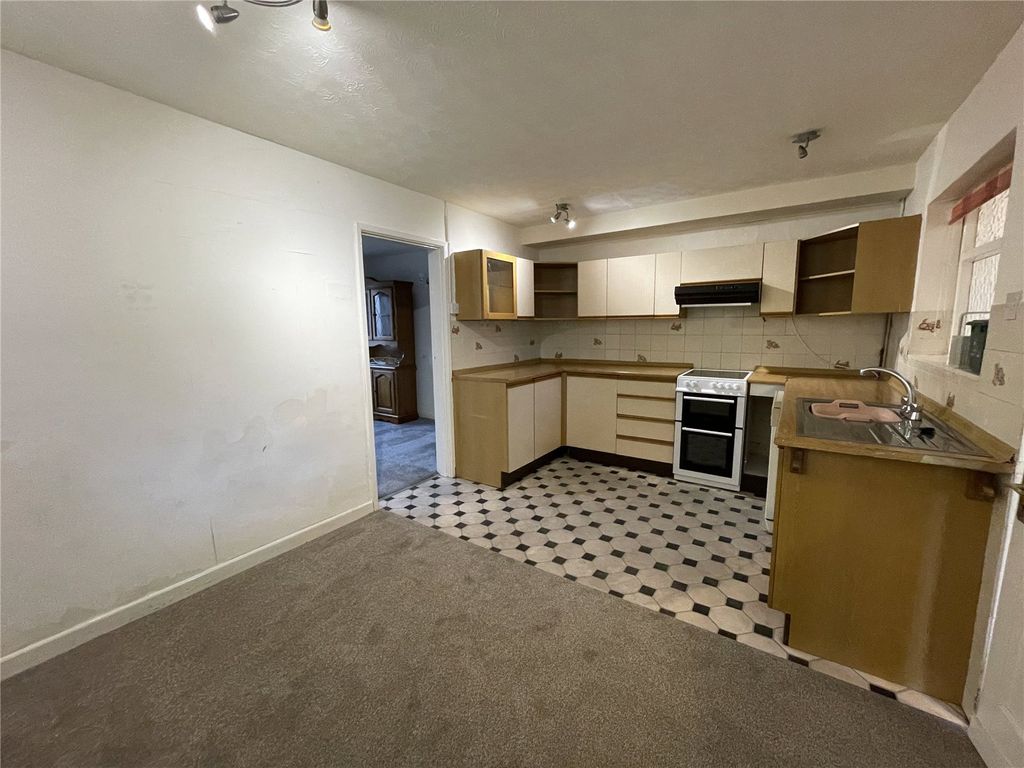 Property photo 3 of 12 Picture No. 12