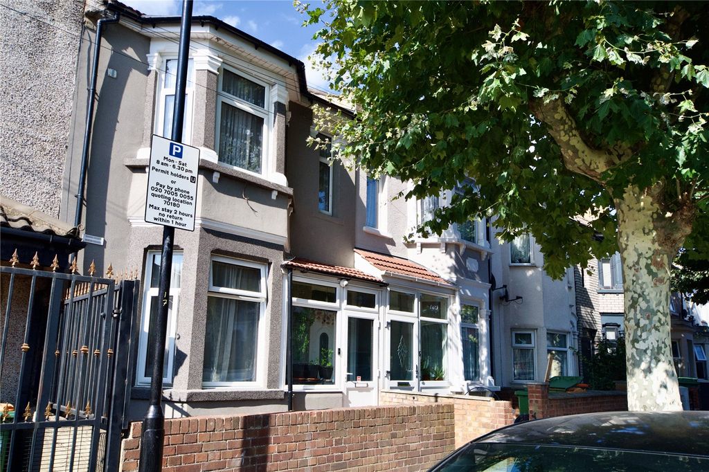 Property photo 1 of 37 Picture No. 75