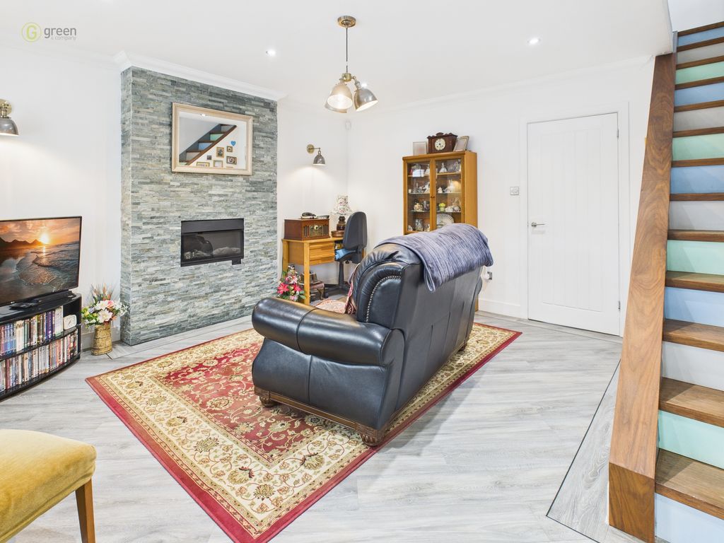 Property photo 2 of 20 Cam04425G0Pr0337Still002