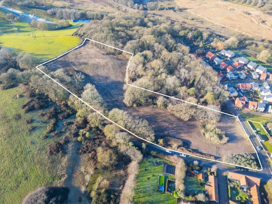 Property photo 2 of 12