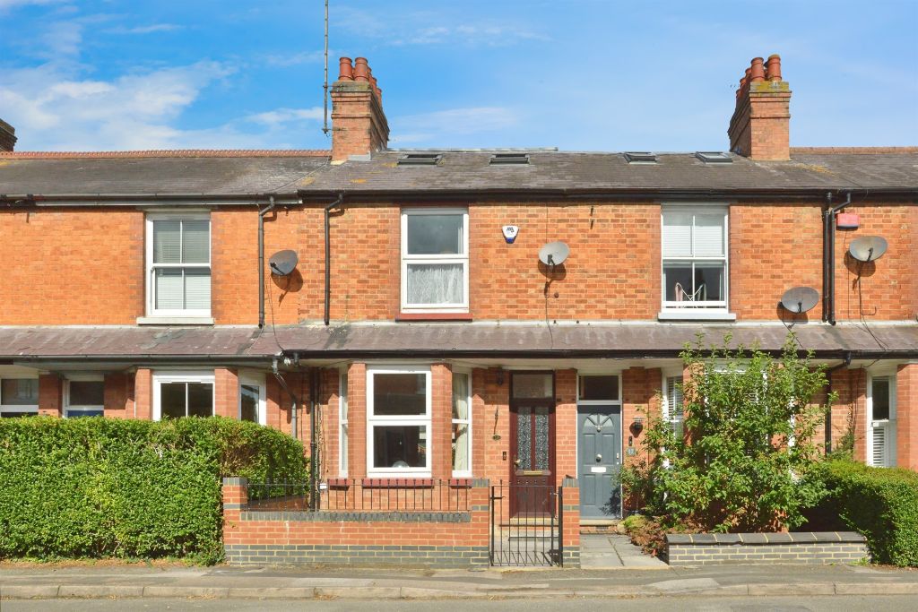Property photo 1 of 17