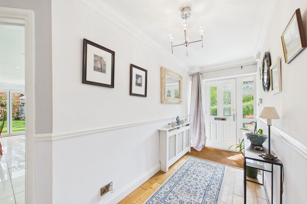 Property photo 3 of 28 Picture No. 36