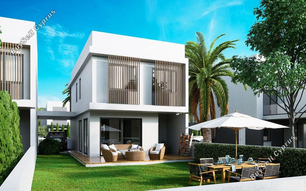 Property photo 3 of 21