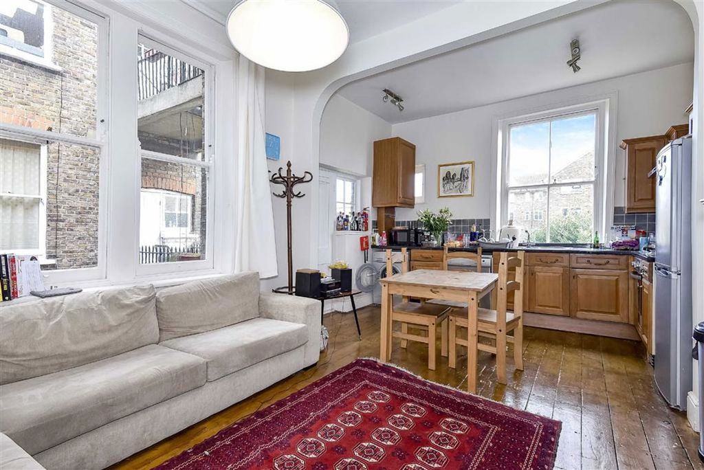 Property photo 2 of 7