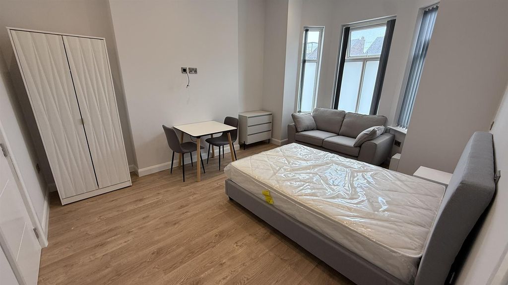 Property photo 2 of 13 Img_7338.Jpeg