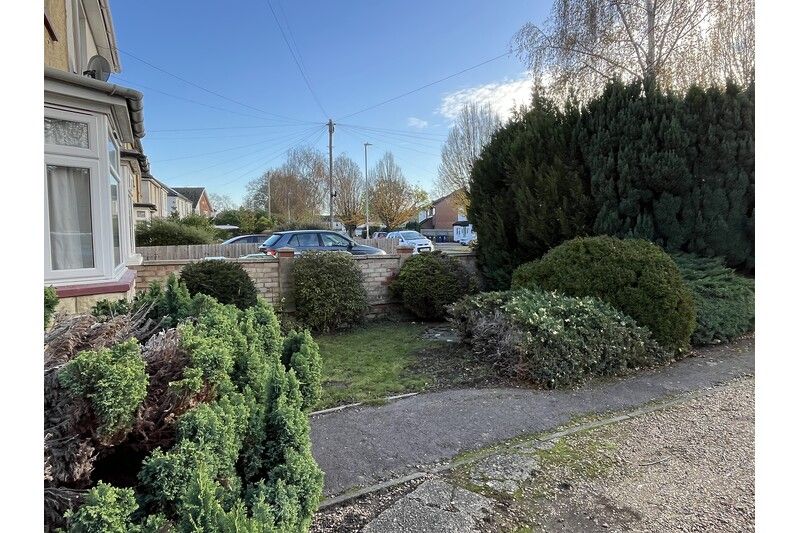 Property photo 3 of 17