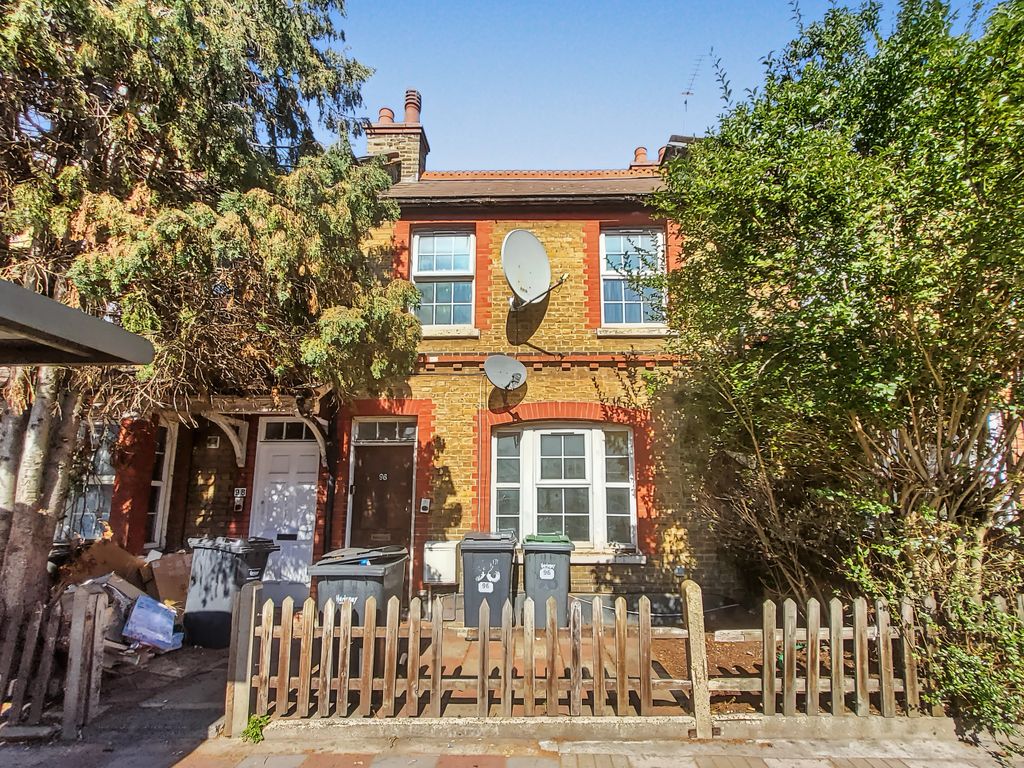 Property photo 1 of 12