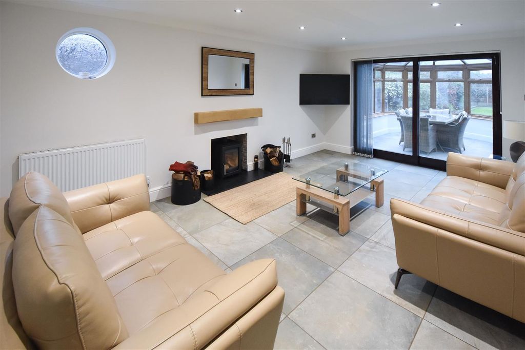 Property photo 2 of 26 Dsc_0513-2.Jpg