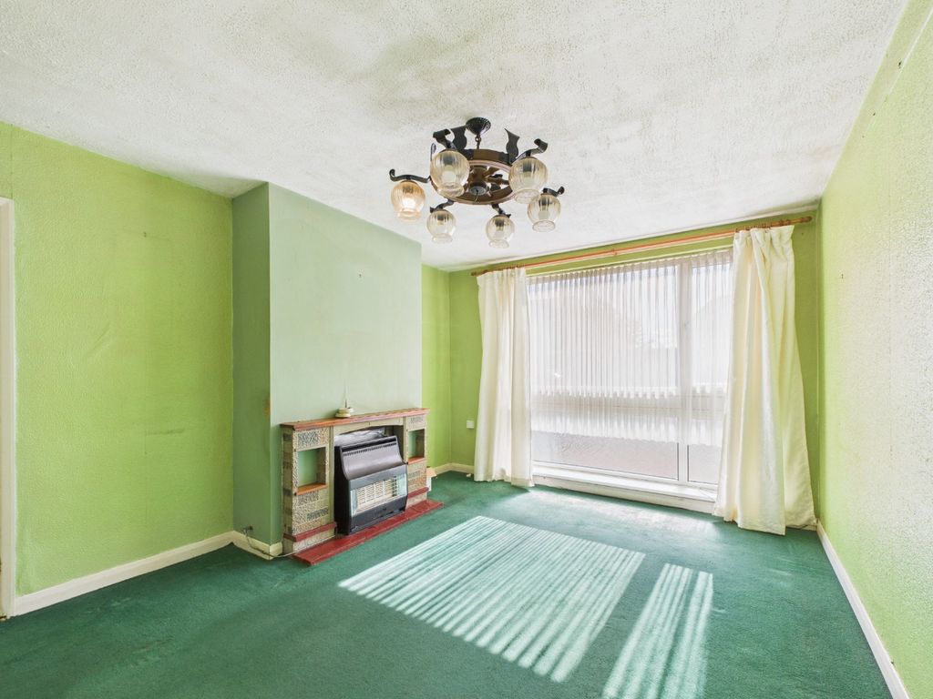 Property photo 3 of 18 4453647