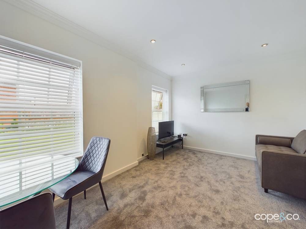 Property photo 3 of 7 2576996