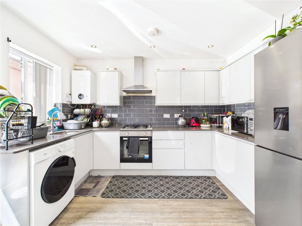 Property photo 1 of 16 Picture No. 22