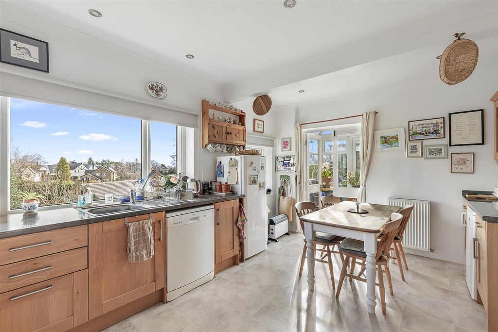 Additional image 4 of 4 bed detached house for saleCoppy Wood Drive, Ilkley LS29