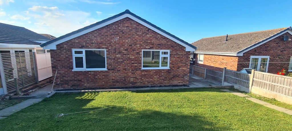 Property photo 2 of 23 332E3664-0F27-4908-8187-d1c32A6166c5