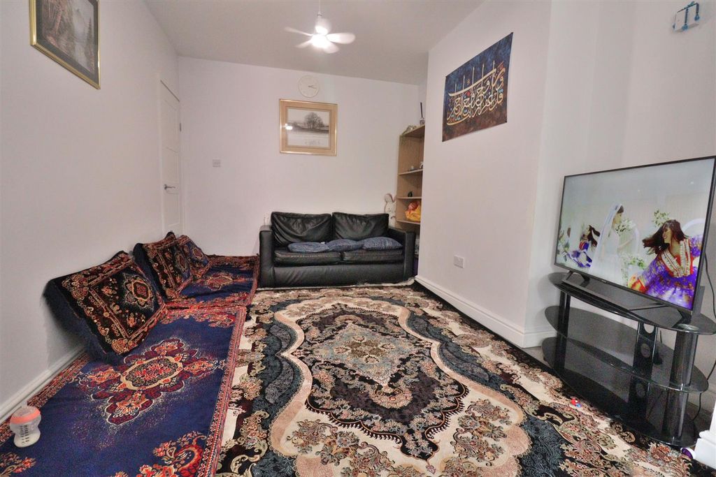 Property photo 3 of 11 Img_4338.Jpg