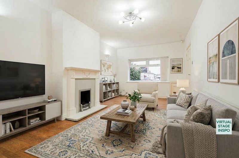 Property photo 3 of 32 Photo 4