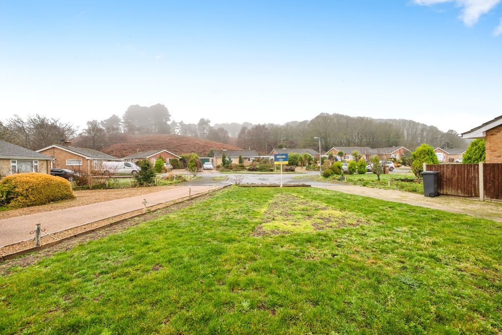 Property photo 2 of 11 Pbox-Img.Jpg