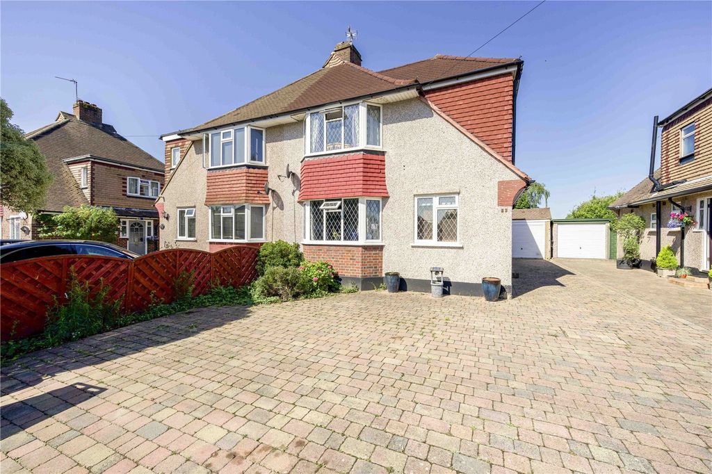 Property photo 1 of 11 Exterior