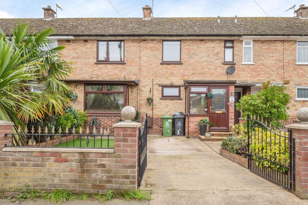 Property photo 1 of 17