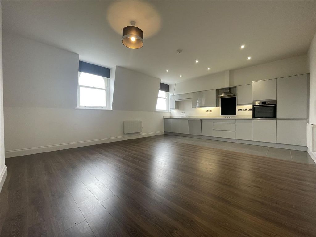 Property photo 2 of 14 Img_2192.Jpg