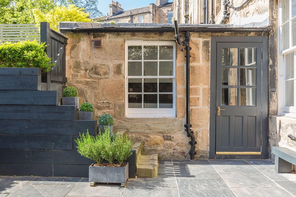 Additional image 25 of 6 bed town house for saleCarlton Street, Stockbridge, Edinburgh EH4.