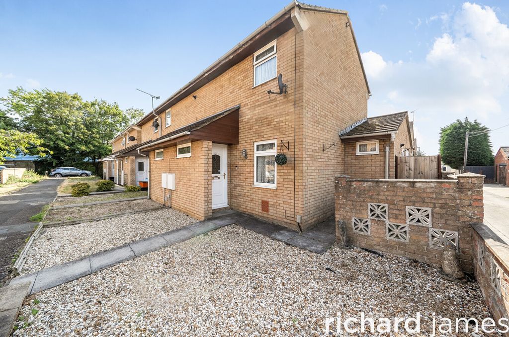 Property photo 1 of 12 d3110Ab158784Eb08De8d6317cd17198