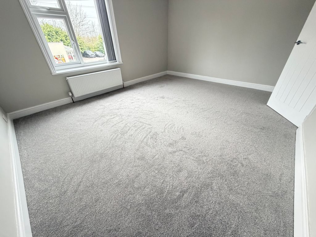 Property photo 3 of 9 Image