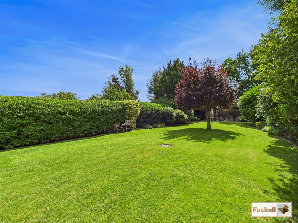Property photo 2 of 44 Rear Garden