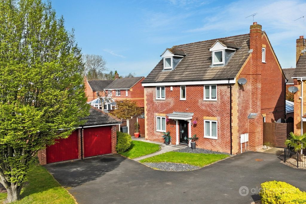 Property photo 1 of 26 4641101