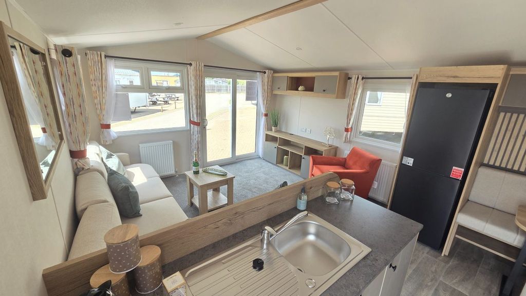 Property photo 1 of 6 Vs663277 - Static Caravan