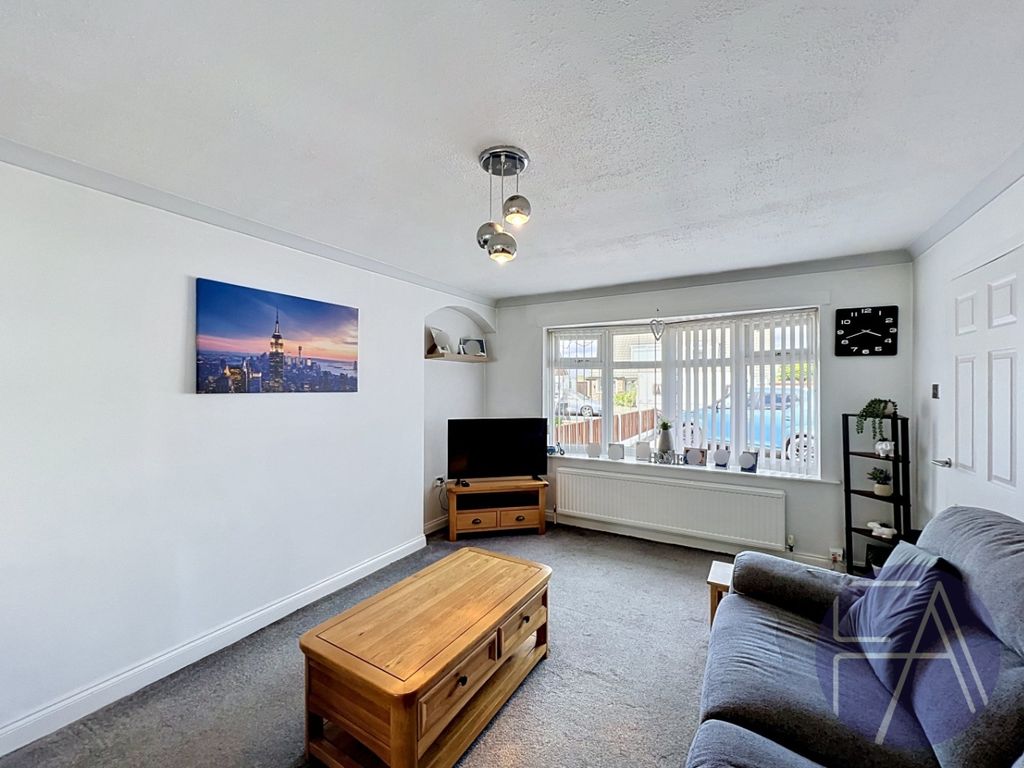 Property photo 3 of 15 5150744