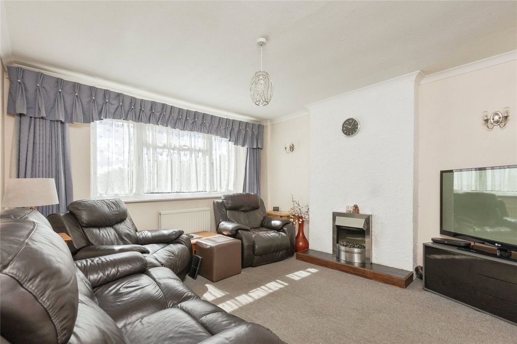 Property photo 3 of 29 Picture No. 24
