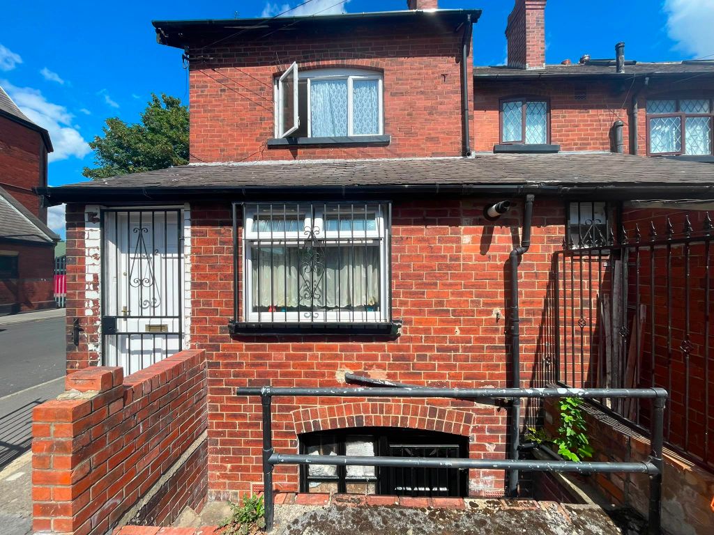 Property photo 1 of 1