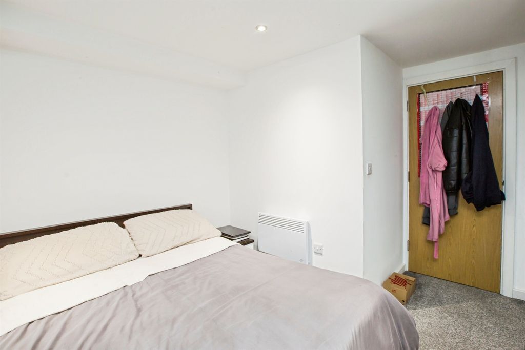 Additional image 11 of 1 bed flat for saleMixenden Road, Halifax HX2