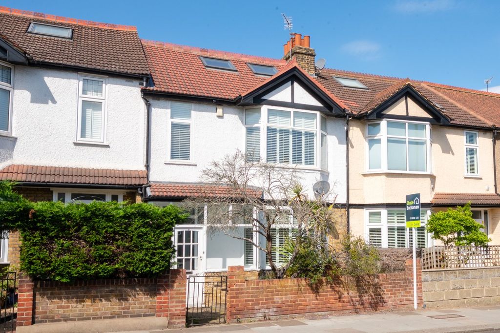 Property photo 1 of 27 Picture No. 76