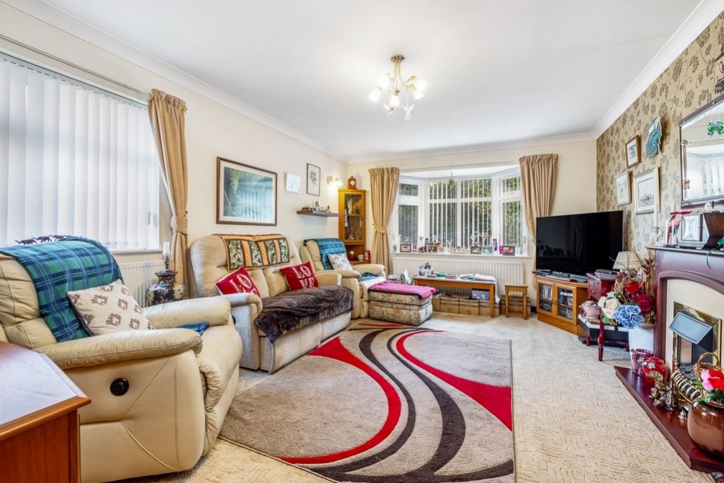 Property photo 2 of 19 19B Princess Street (Boston)-10