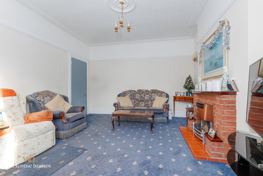 Property photo 3 of 20